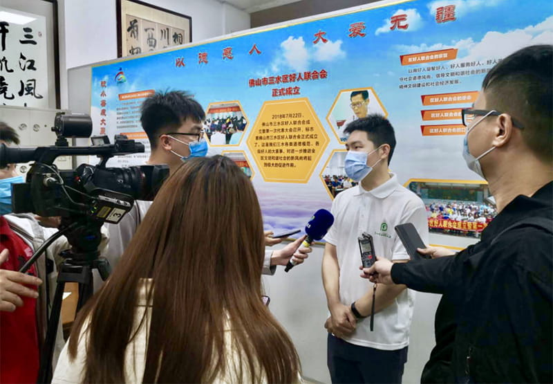 疫情不退,我們不懈 疫情不退,我們不懈