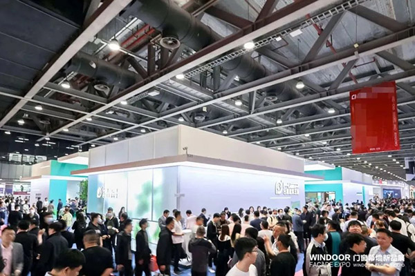 致初心,智未來|直擊開展首日炸裂現場!合和建筑五金